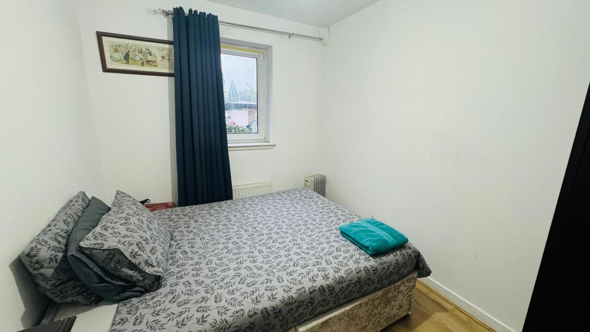 Fabulous 1bed 1bath Ground Floor Shared ,only Double Appartement