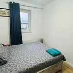 FABULOUS 2BED 2BATH Ground Floor SERVICED ACCOMMODATION Near CITY